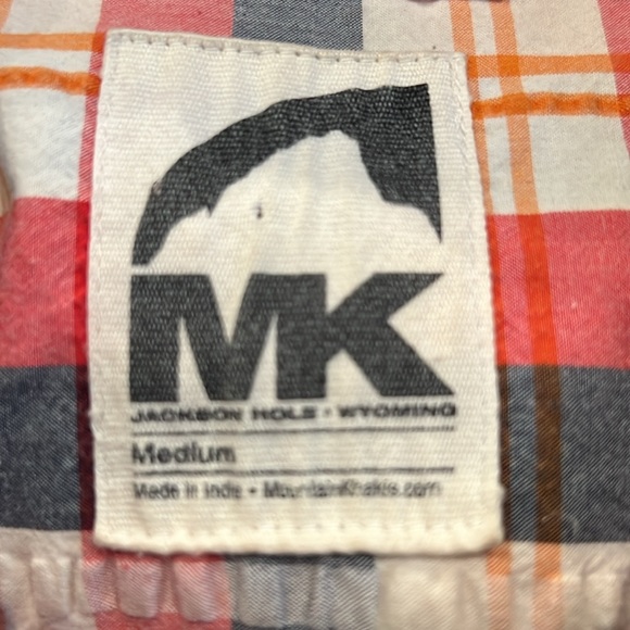 Mountain Khakis Men’s short sleeve button down shirt size medium - Picture 3 of 3